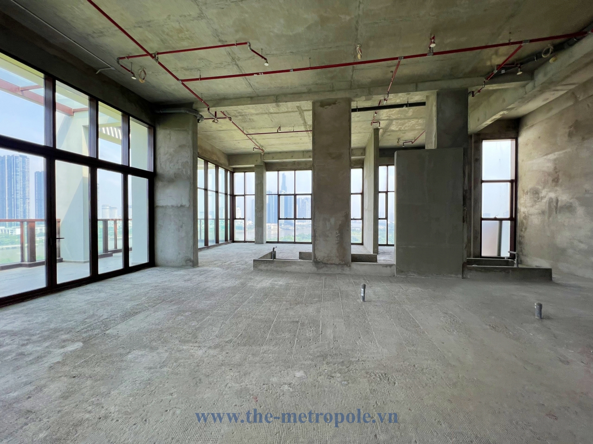 Penthouse for sale in the Metropople Thu Thiem with foreign quota - Saigon river view