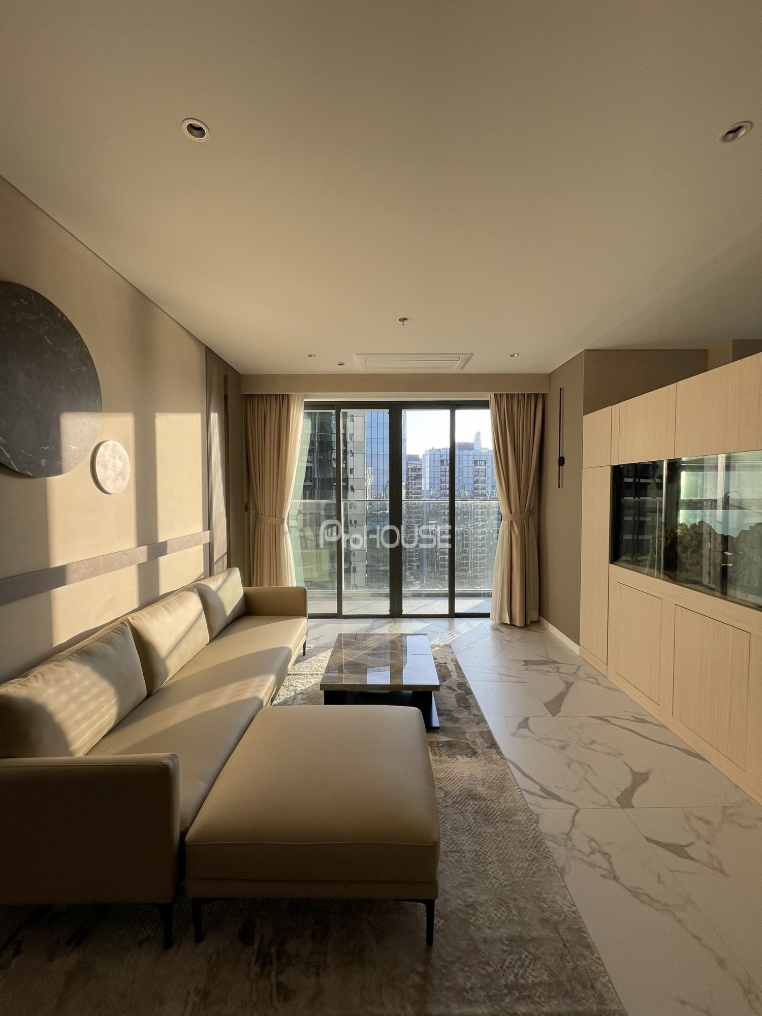 2 br + 1 apartment for rent with bathtub at The Crest-Metropole with ...