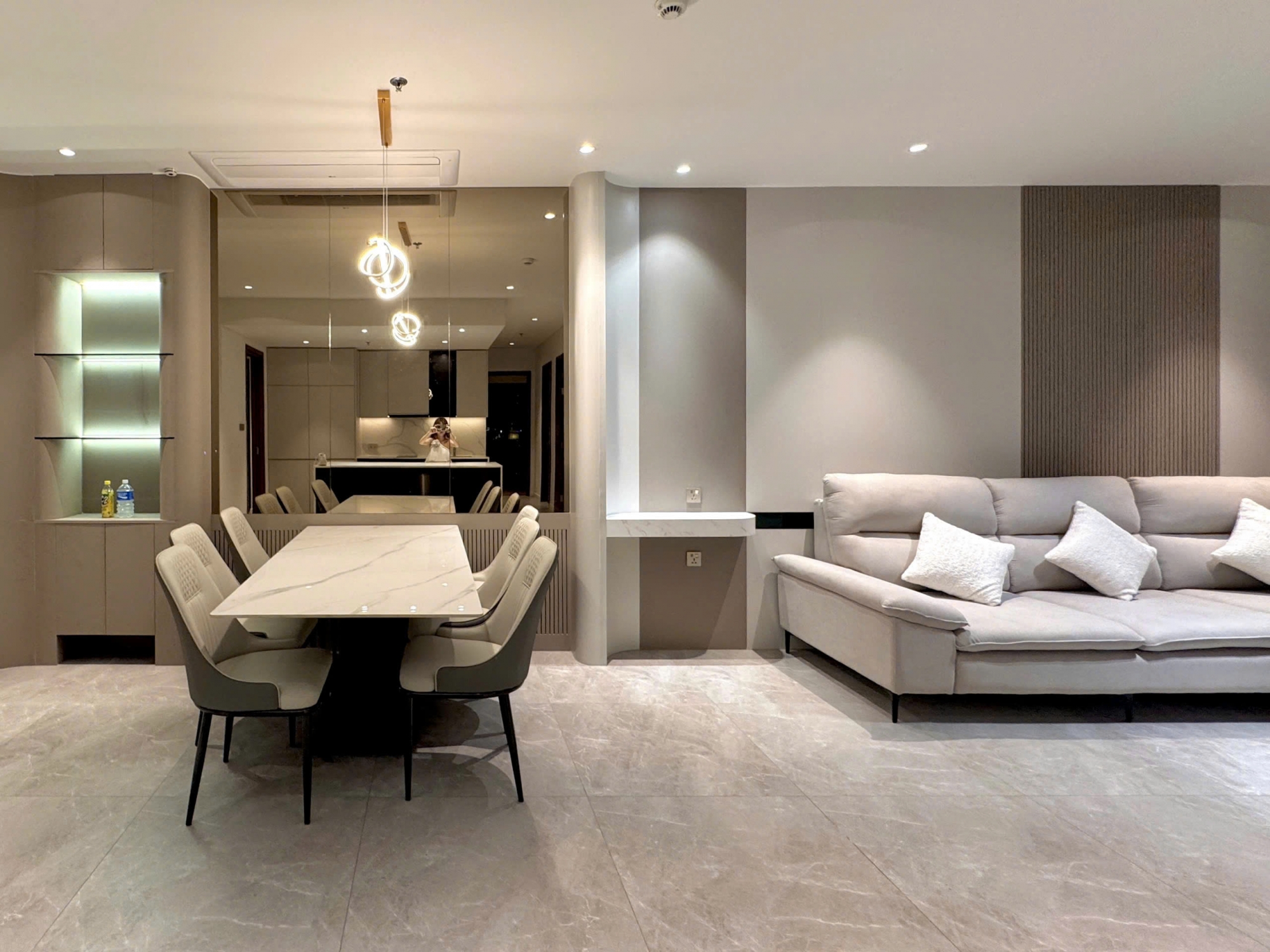 Cho thuê căn hộ The Crest Metropole 3PN, view sông, full nội thất