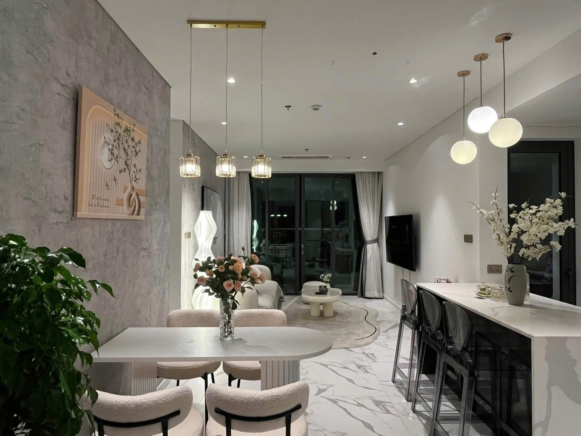 Beautiful 2 bedroom apartment for rent at The Metropole Crest with full furnishings