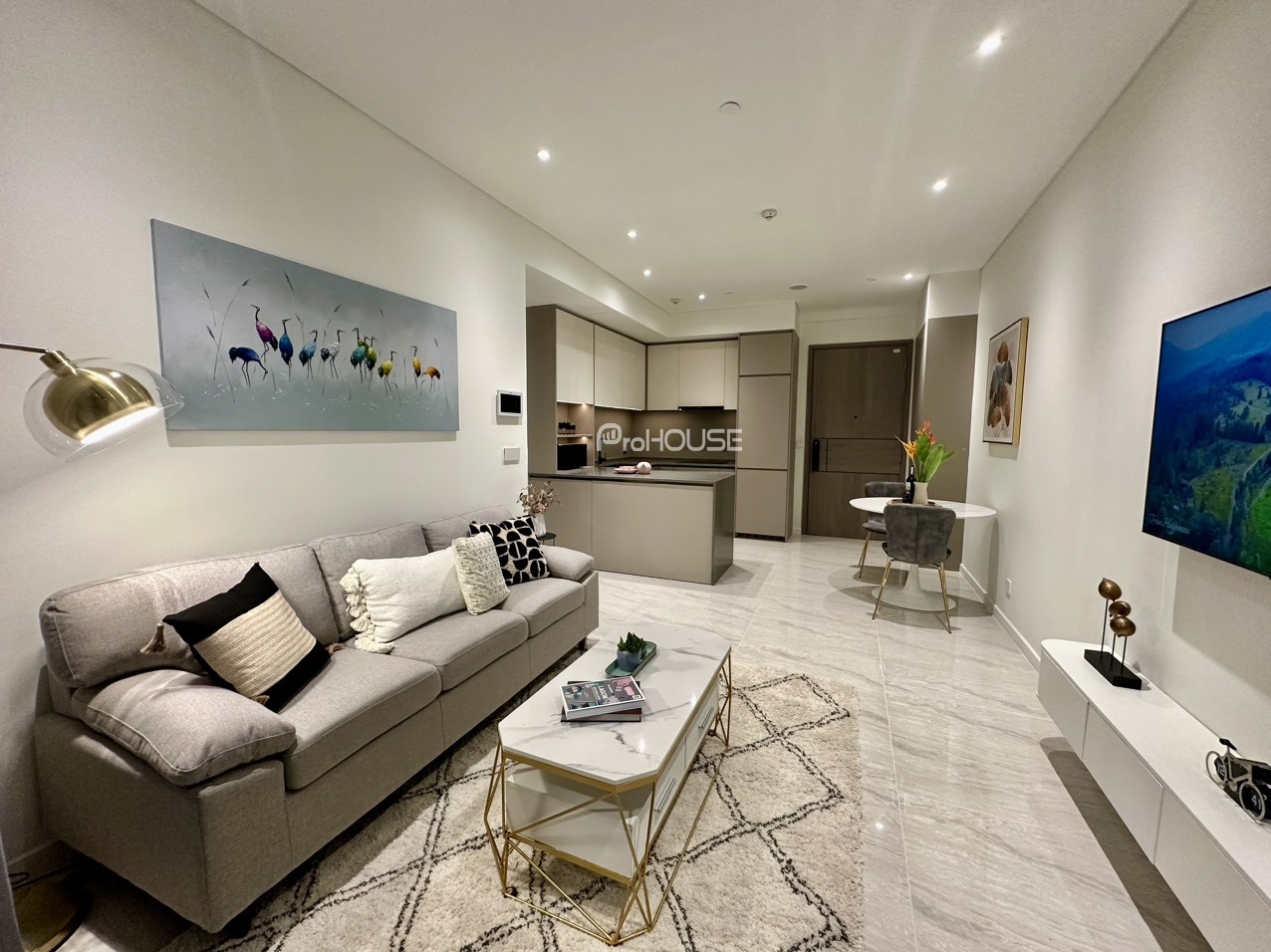 Cho thuê căn hộ The Metropole siêu sang với không gian rộng rãi và đầy đủ tiện nghi
