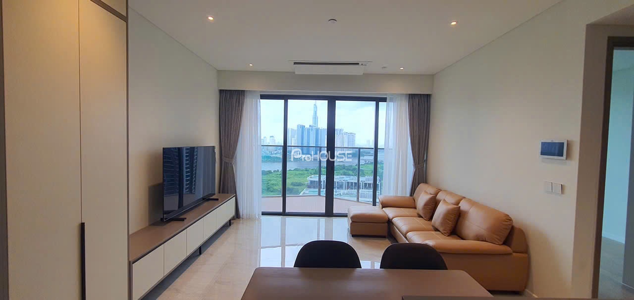 2 bedroom apartment with beautiful view and fully furnished for rent in The Opera-Metropole