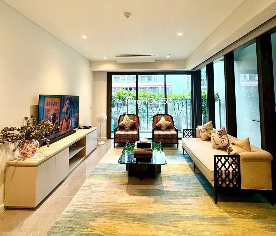 Căn hộ 3 phòng ngủ sang trọng cho thuê tại The Metropole | Full nội thất | Bố trí rộng rãi | Vị trí đắc địa