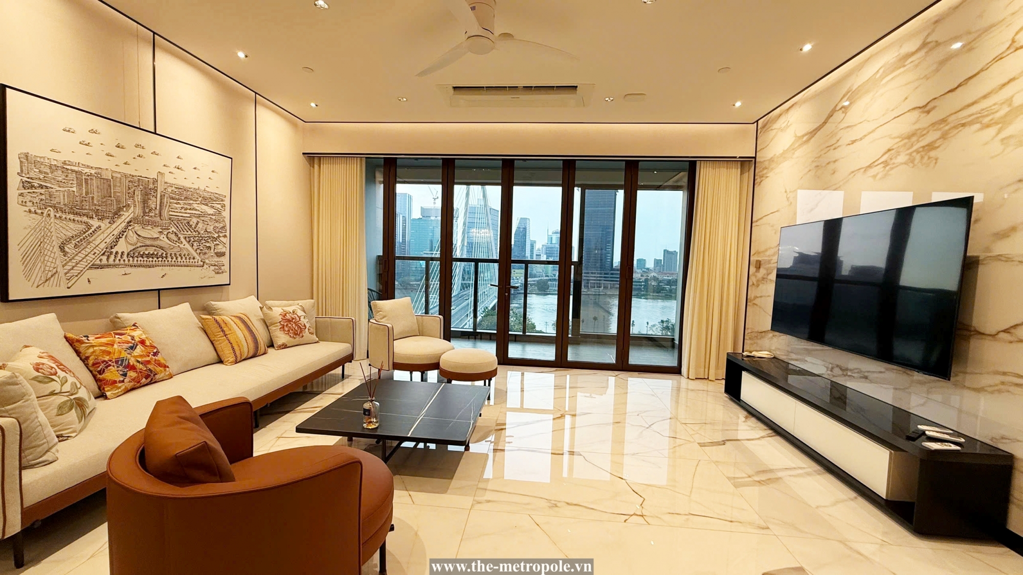 Cho thuê căn hộ The Galleria Residence - The Metropole - 4PN -180m2 - lầu cao
