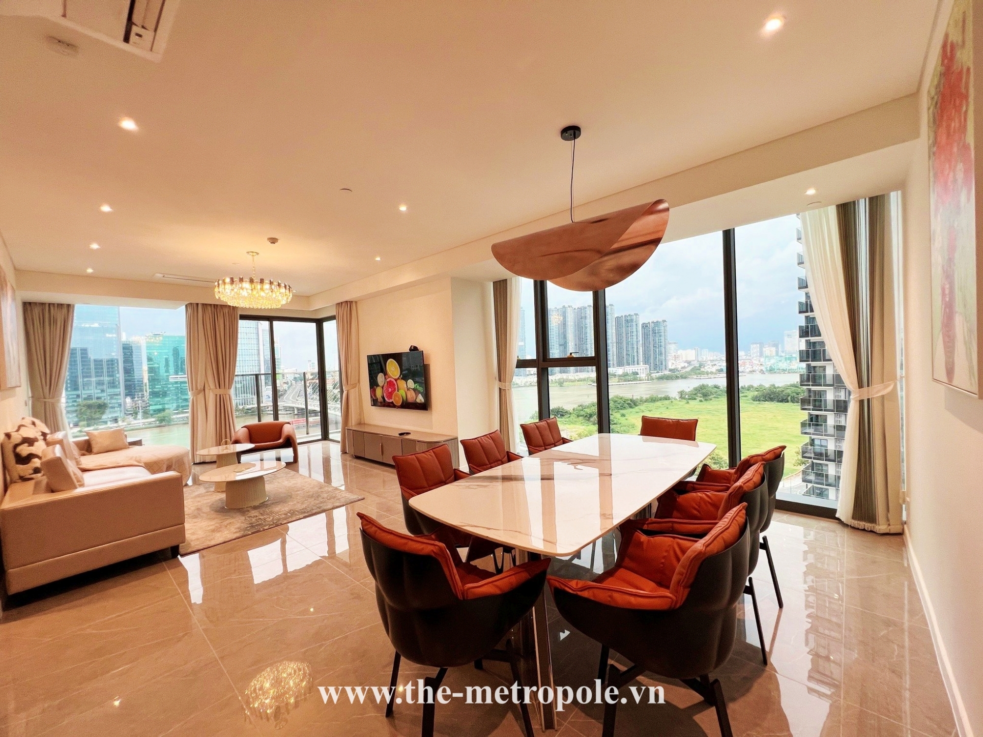 A fully-furnished 3 bedroom apartment for rent in The Opera Residence 