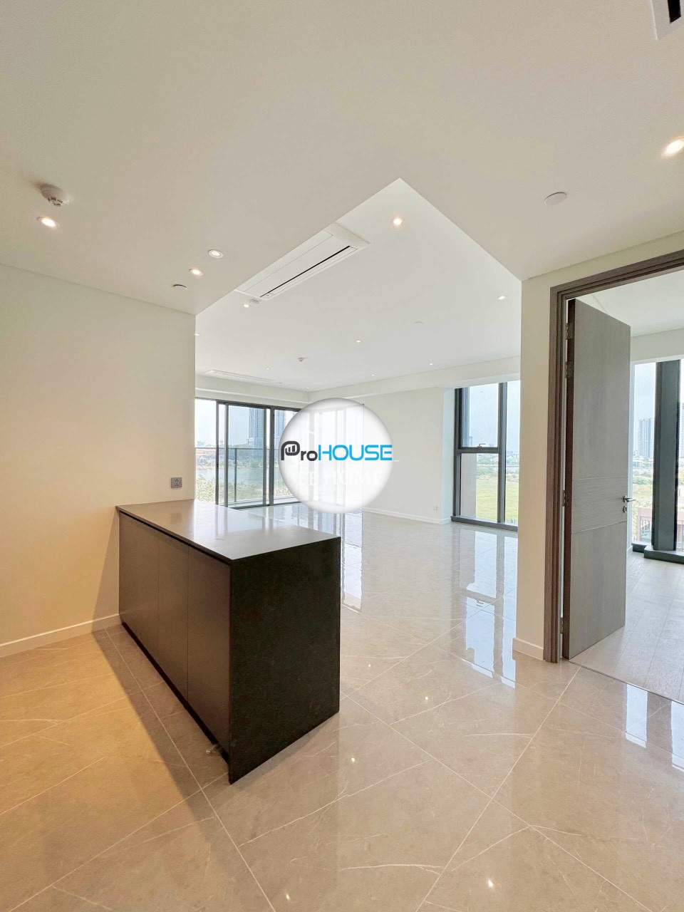 Unfurnished 4 bedroom apartment for rent in The Opera Residence - The Metropole Thu Thiem
